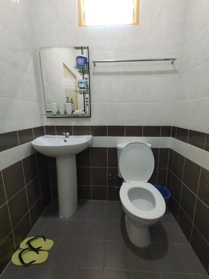 Ku'S Roomstay Pantai Cenang  Exterior foto