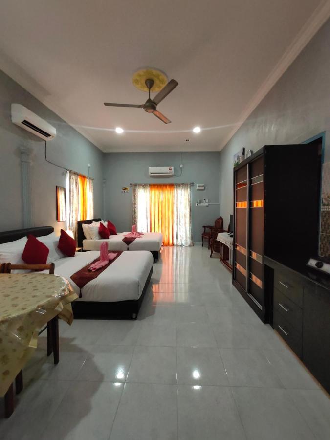 Ku'S Roomstay Pantai Cenang  Exterior foto