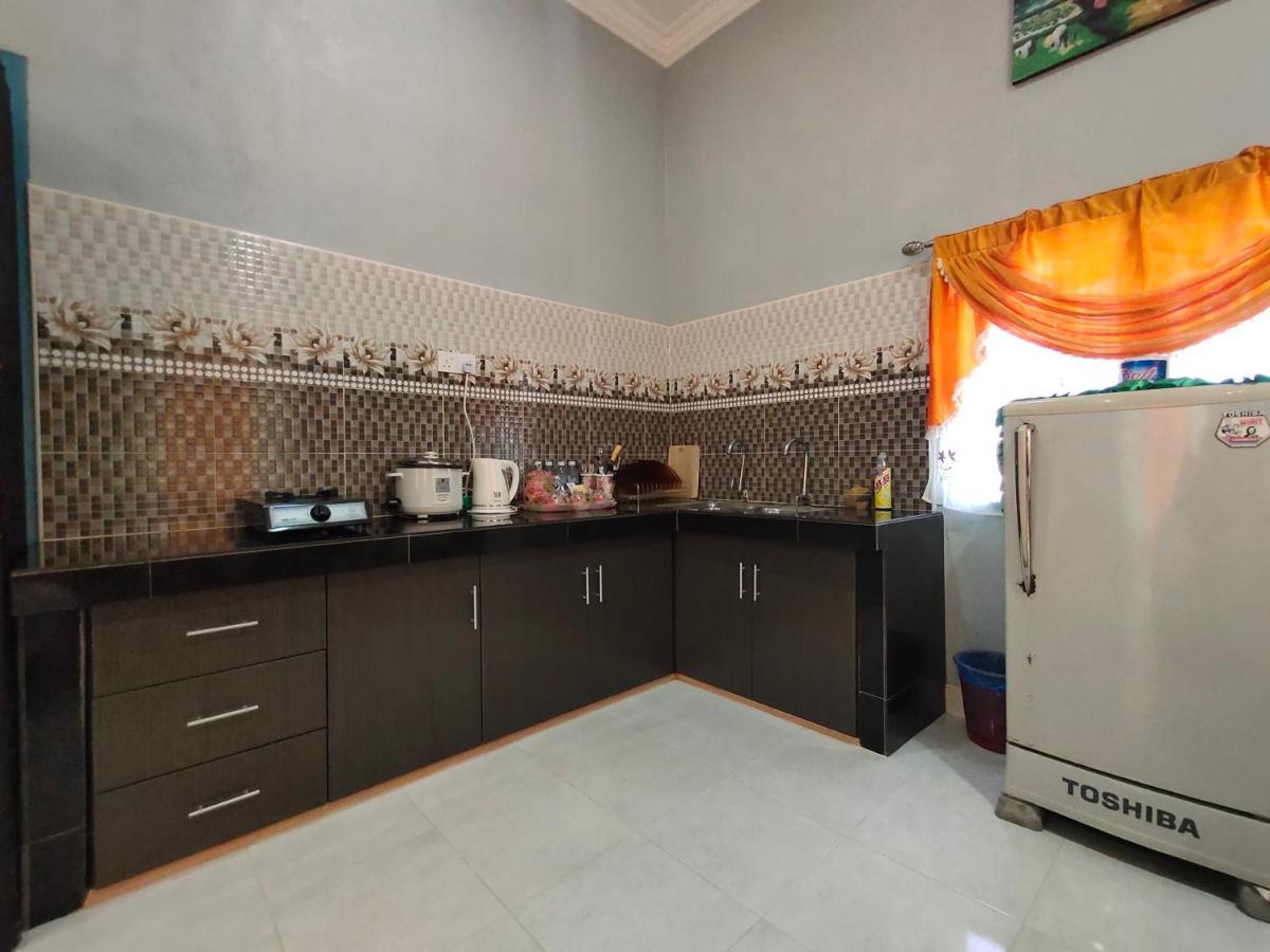 Ku'S Roomstay Pantai Cenang  Exterior foto